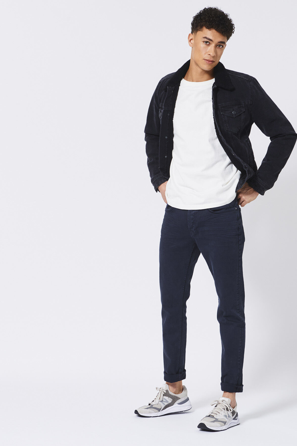 Broek Pearce image number 0