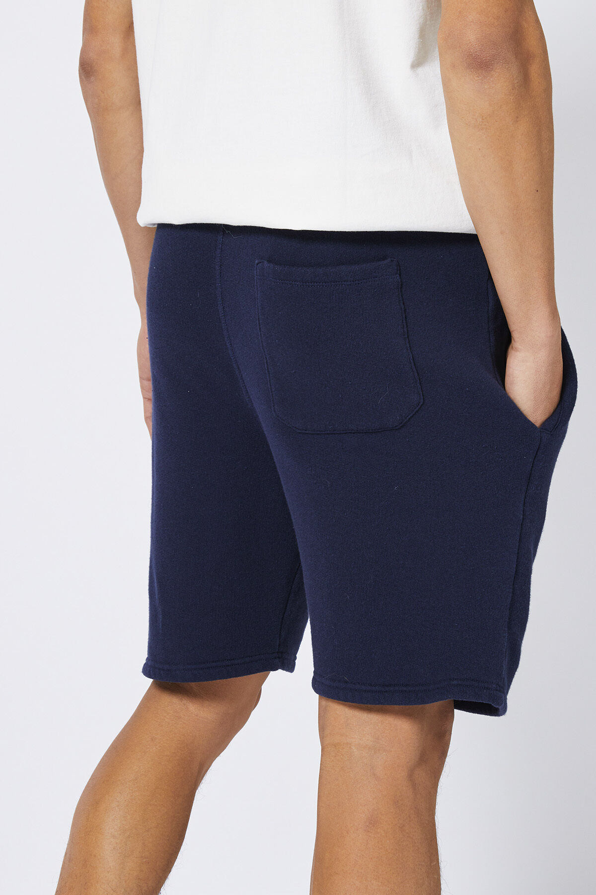 Sweat short Nicholas image number 3