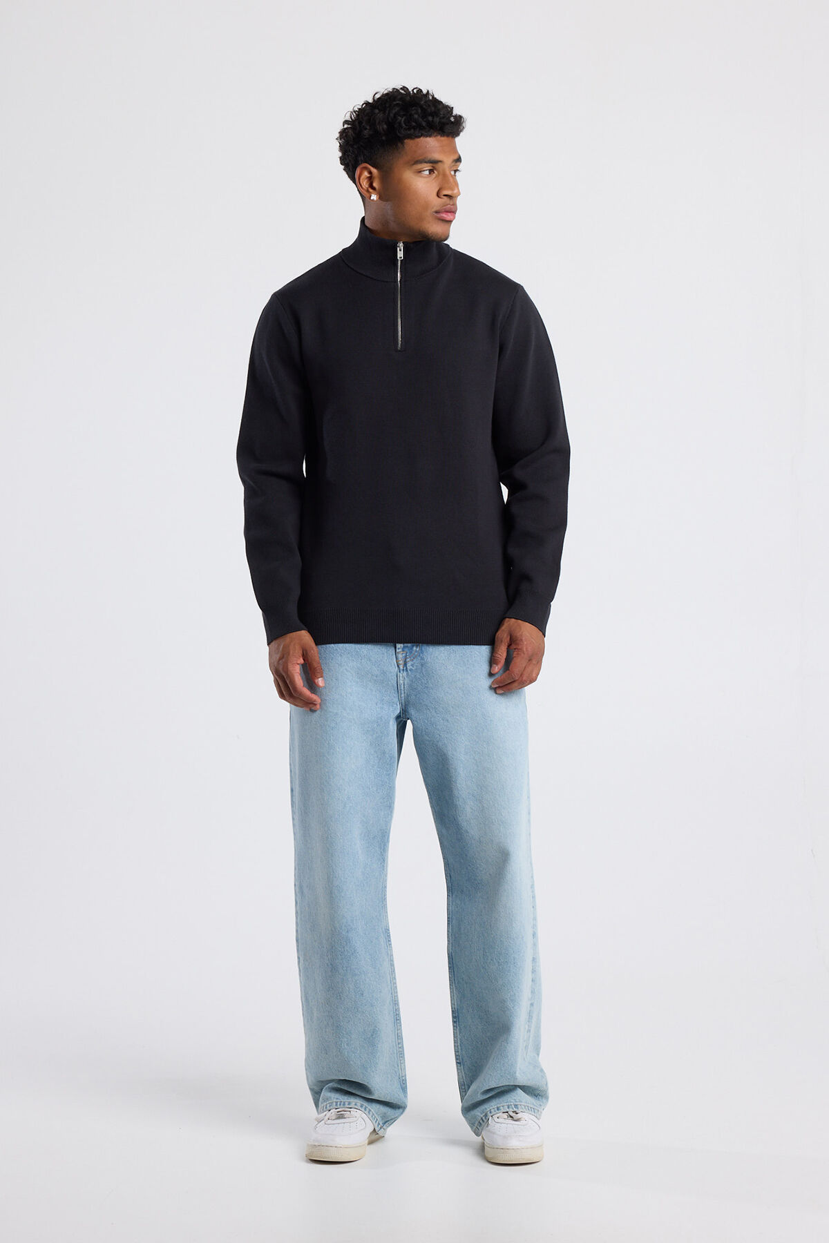 Konrad Quarter-zip image number 1