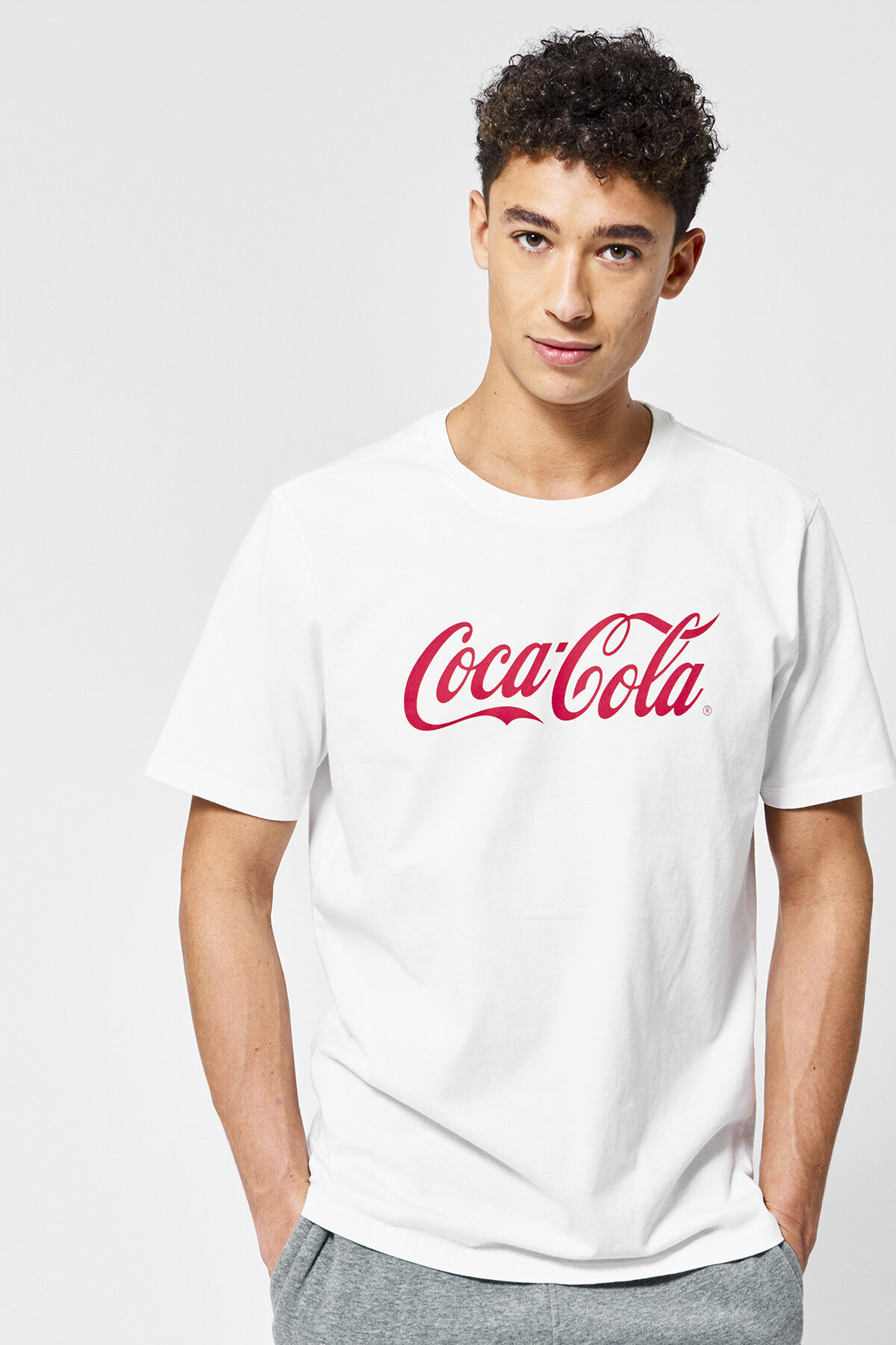 Heren T shirt Eric Coca Cola Off white America Today