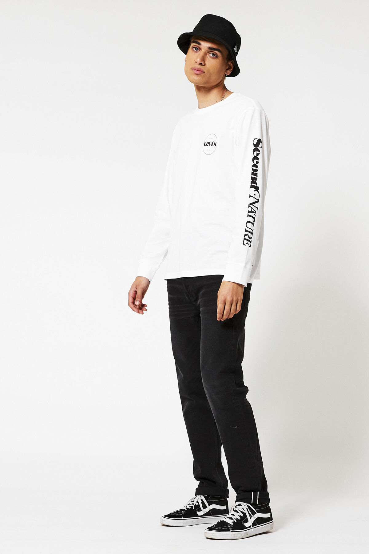 Long sleeve Relaxed LS graphic tee image number 1