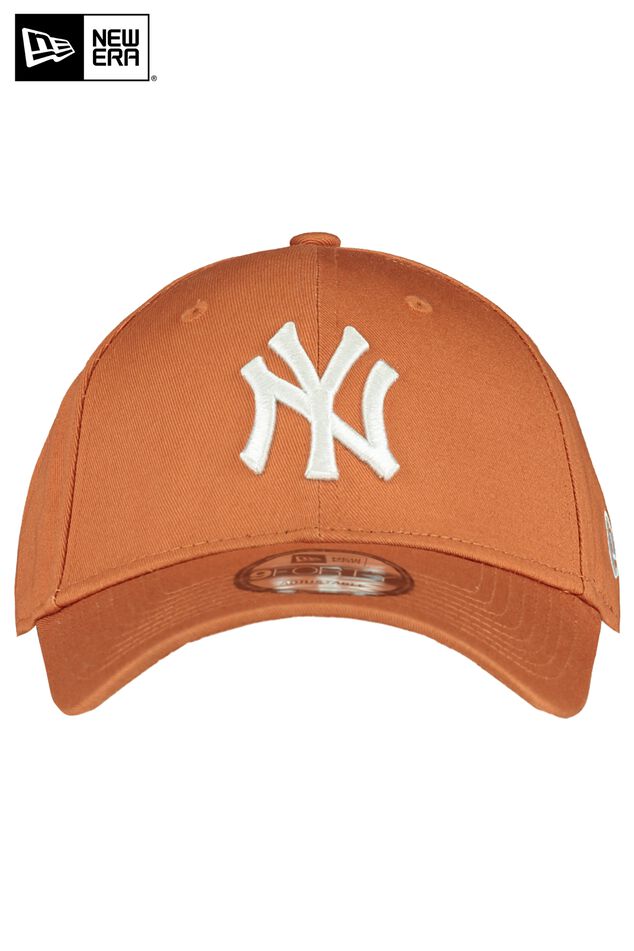 New Era League Essential 9Forty image number 0