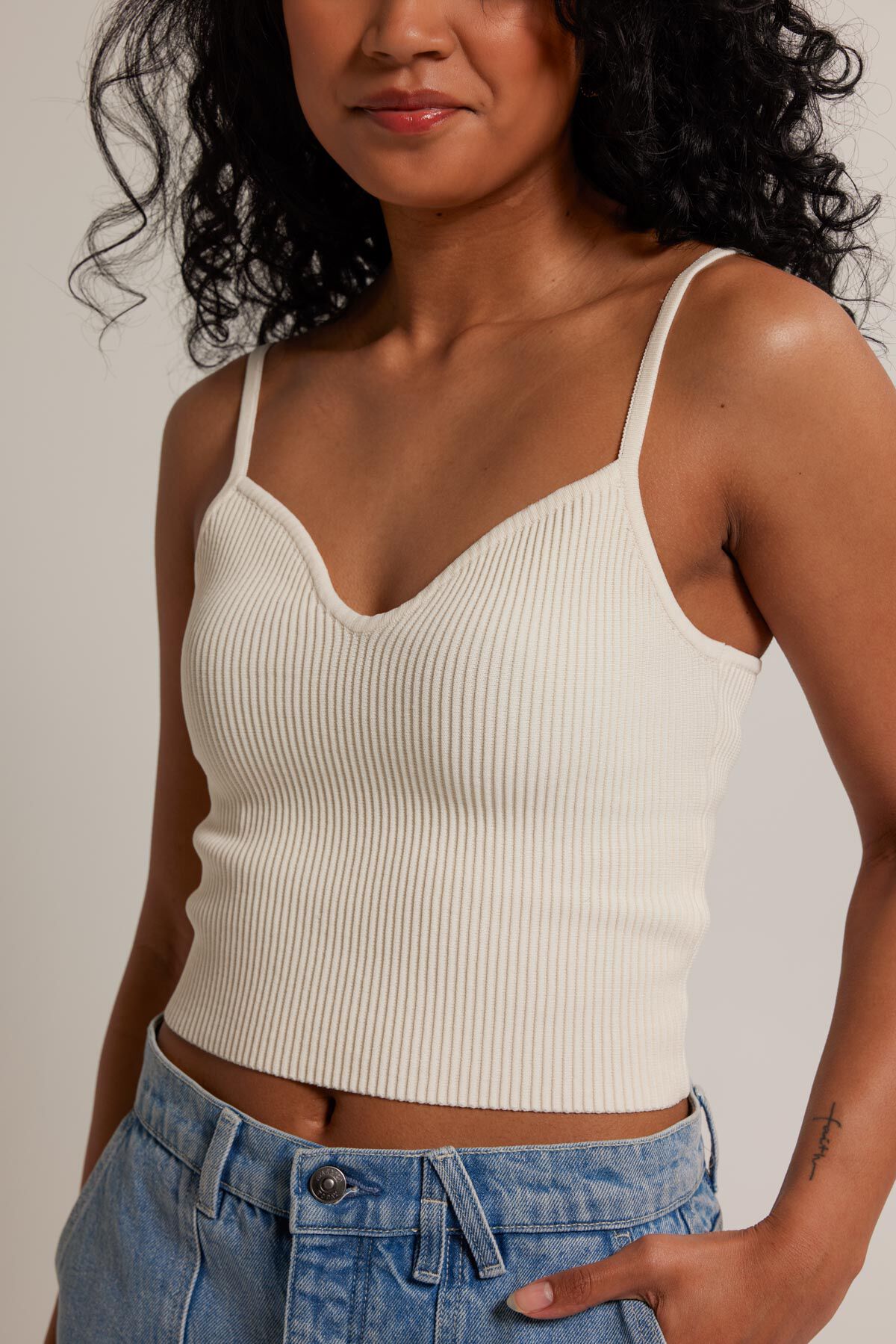 Gwiny image number 3