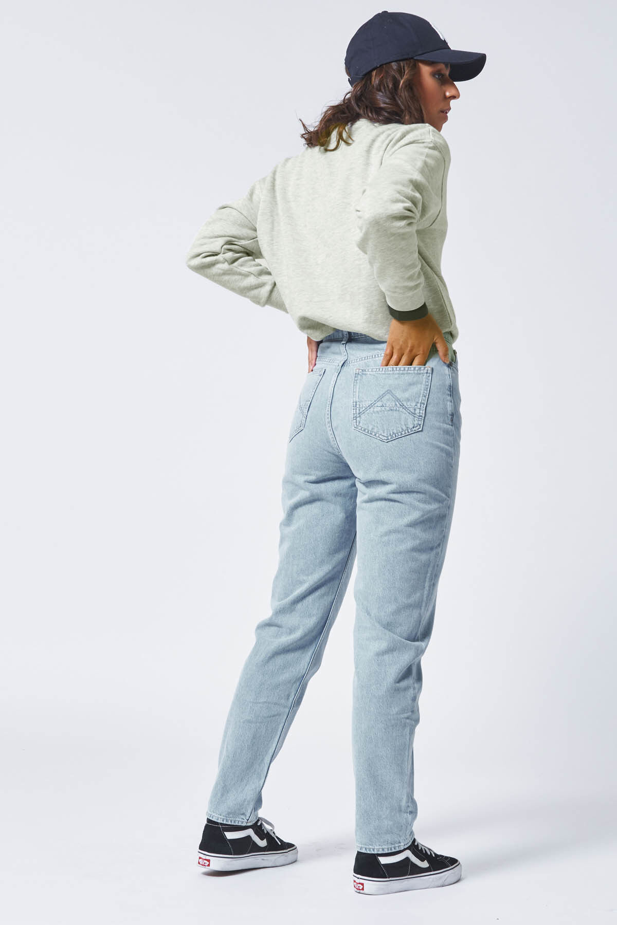 Sweat Sonny Sweater embroidery image number 2