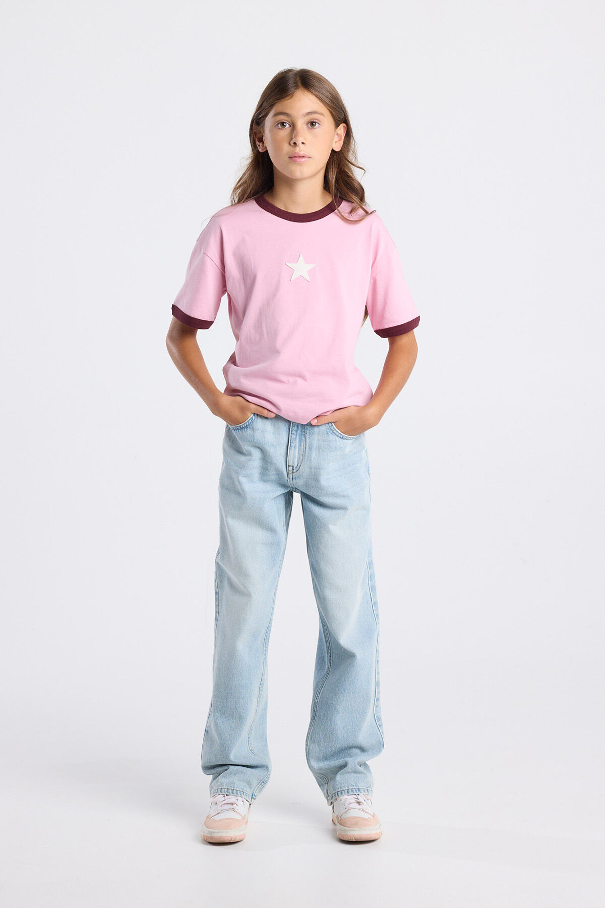 Elise jr image number 1