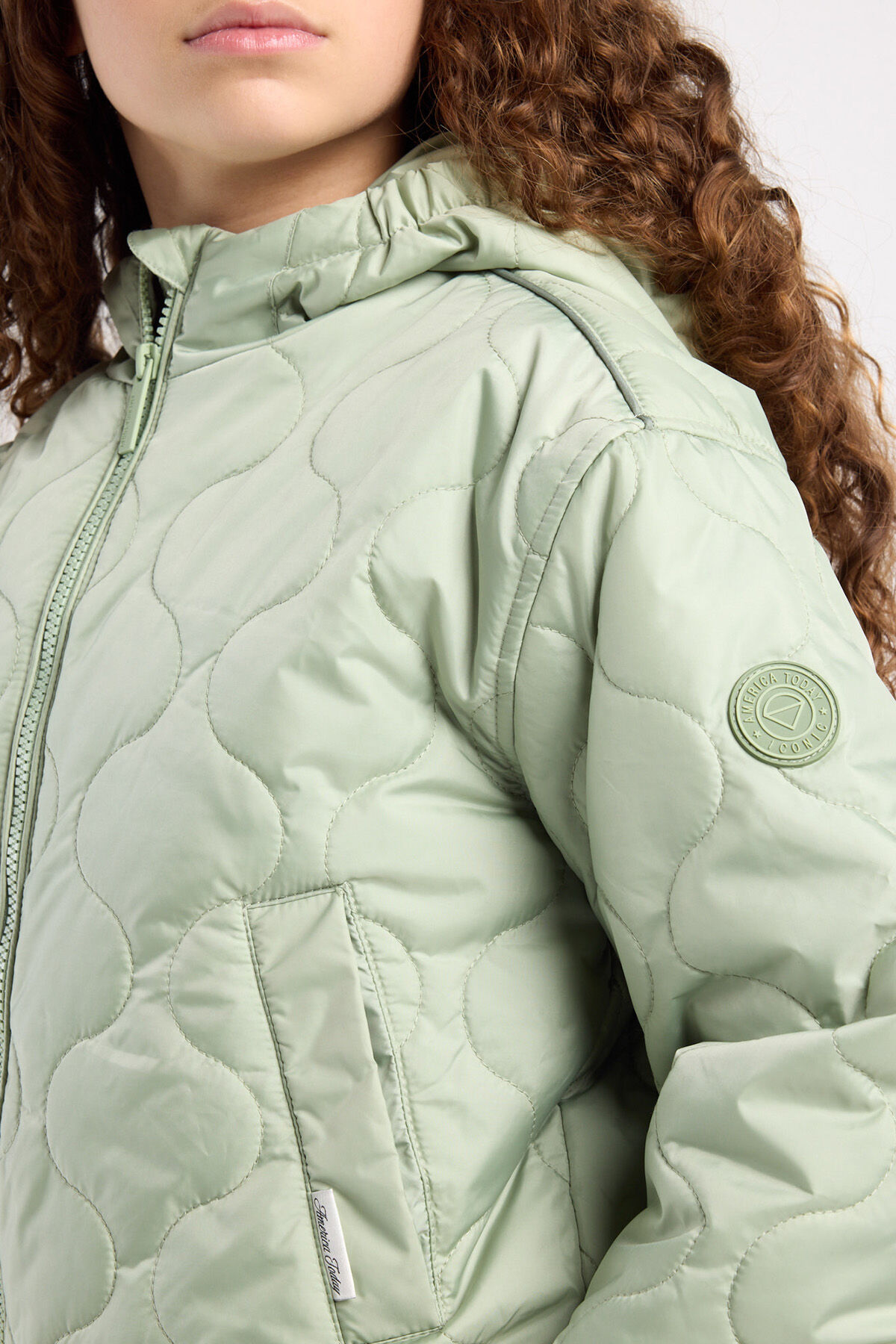 Joanna jr image number 3