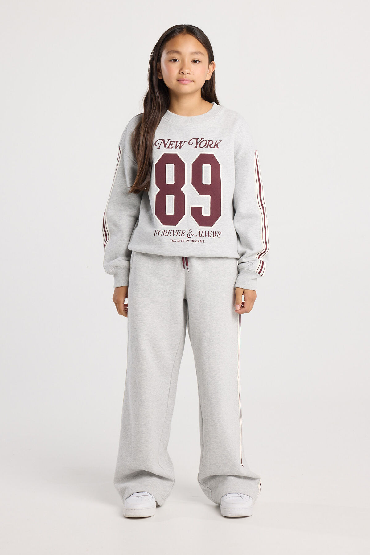 Sarah JR image number 1