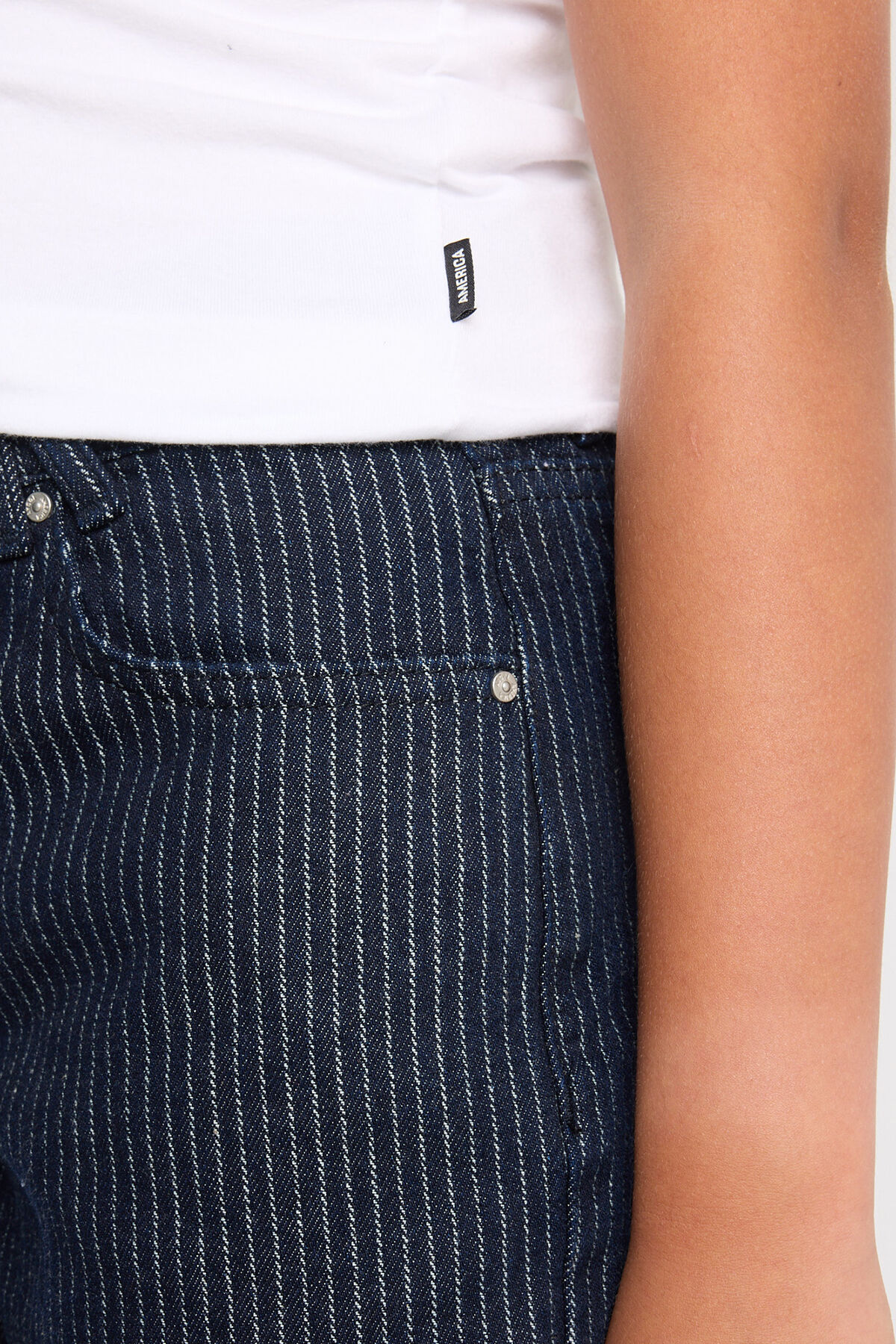 Virginia Jr image number 3