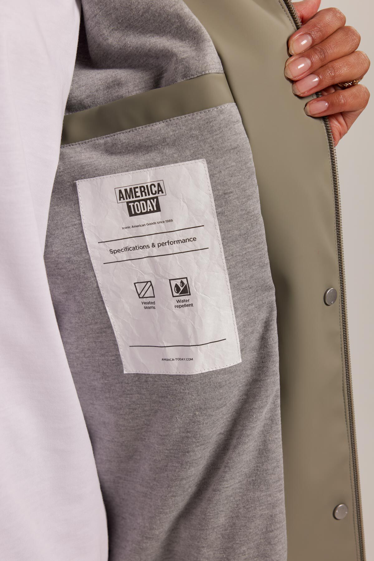 Regenjas Janah image number 3