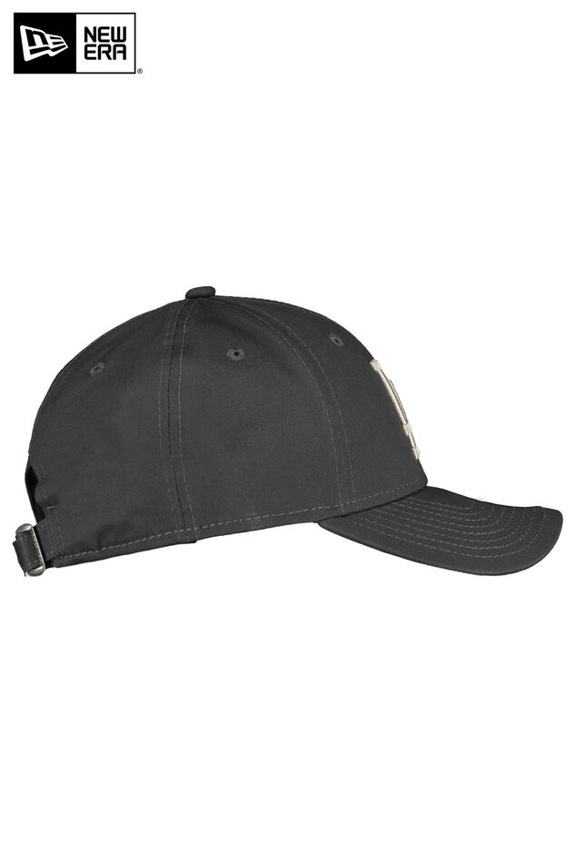 Cap League Essential 9Forty image number 1