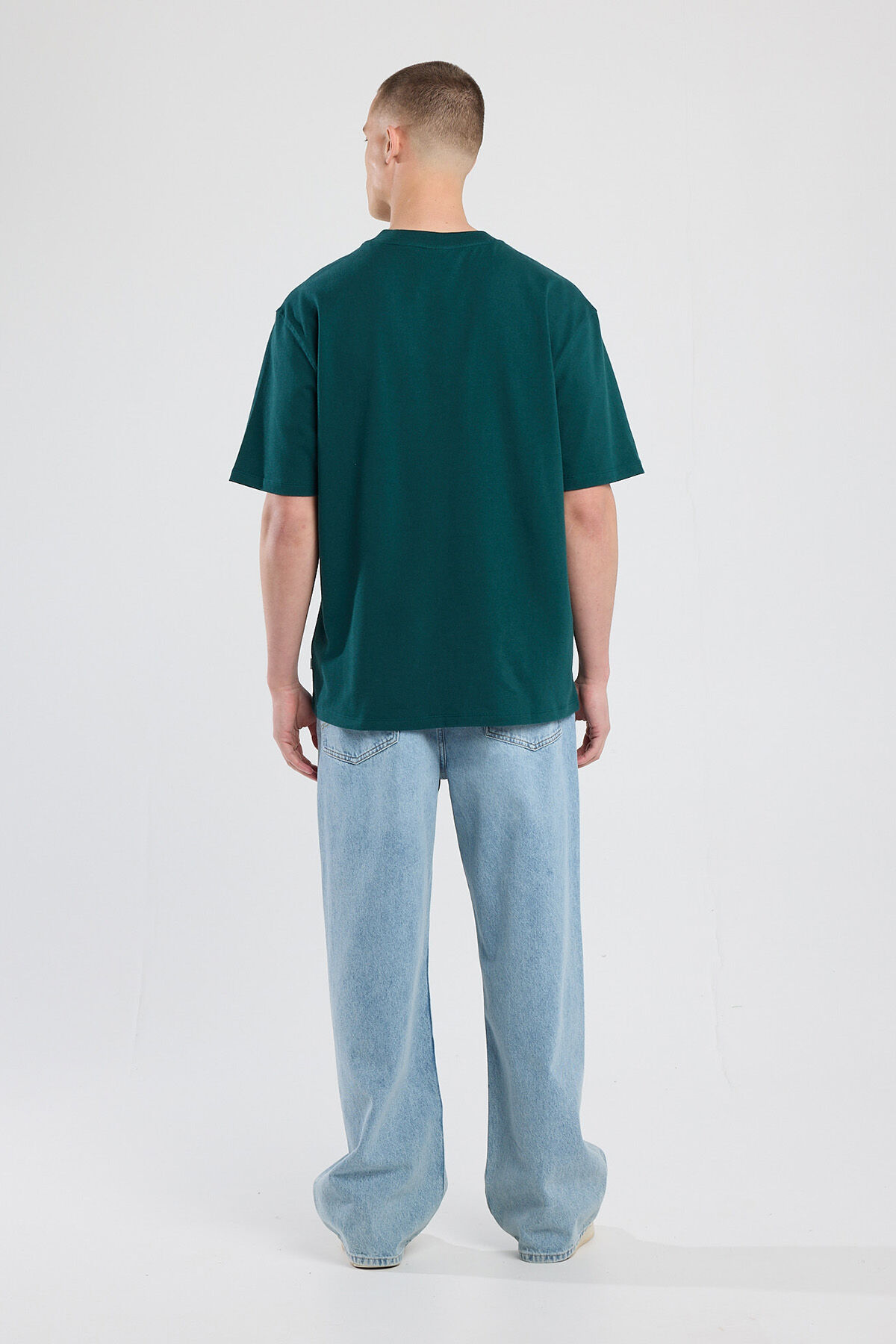 Emiel image number 2