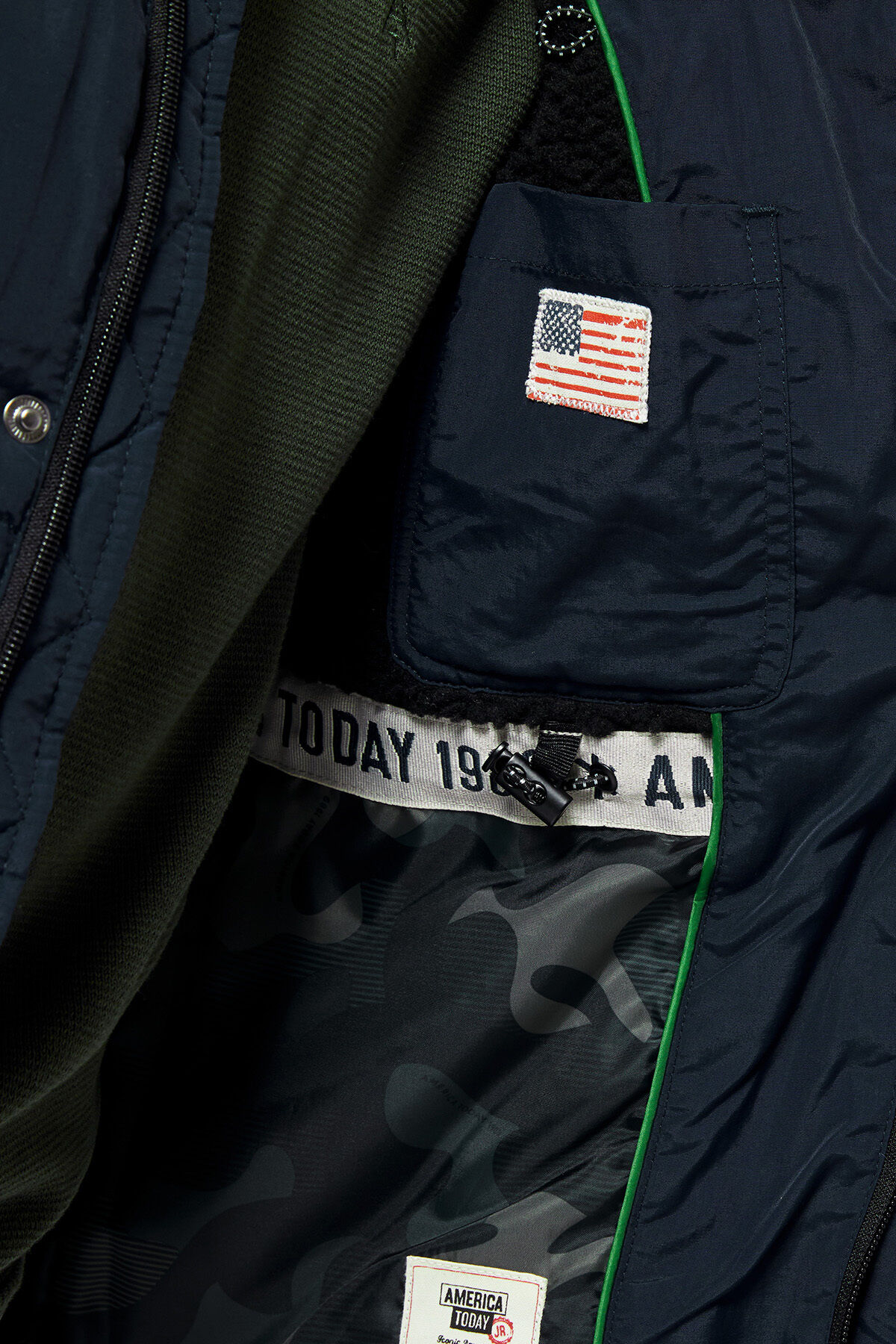 Jas Jake Jr image number 3