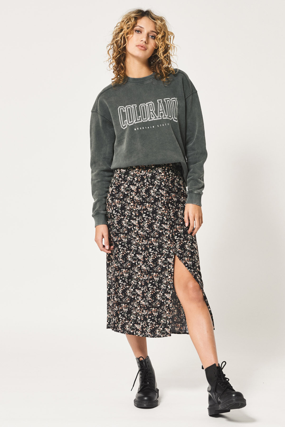 Skirt Rise image number 0