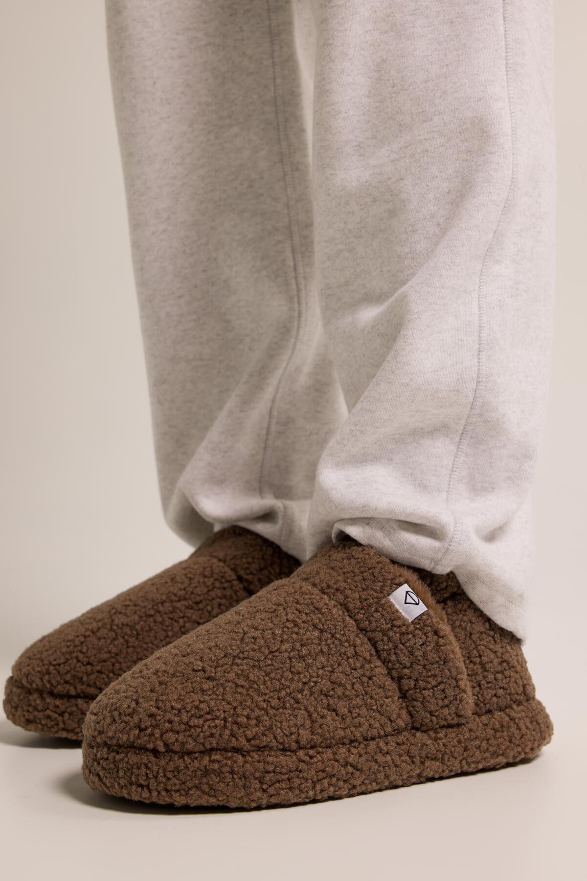 Slippers Adriana image number 0