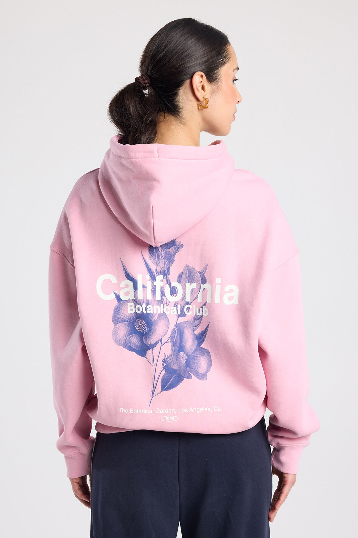 Sterling hood image number 3