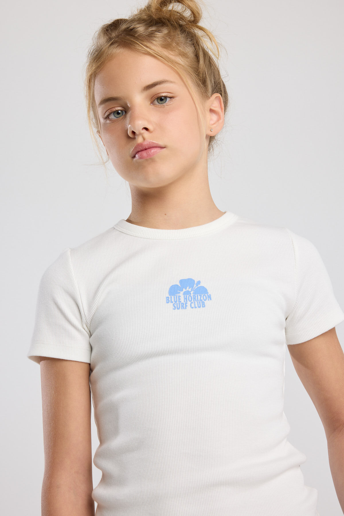 Emmy Jr image number 3