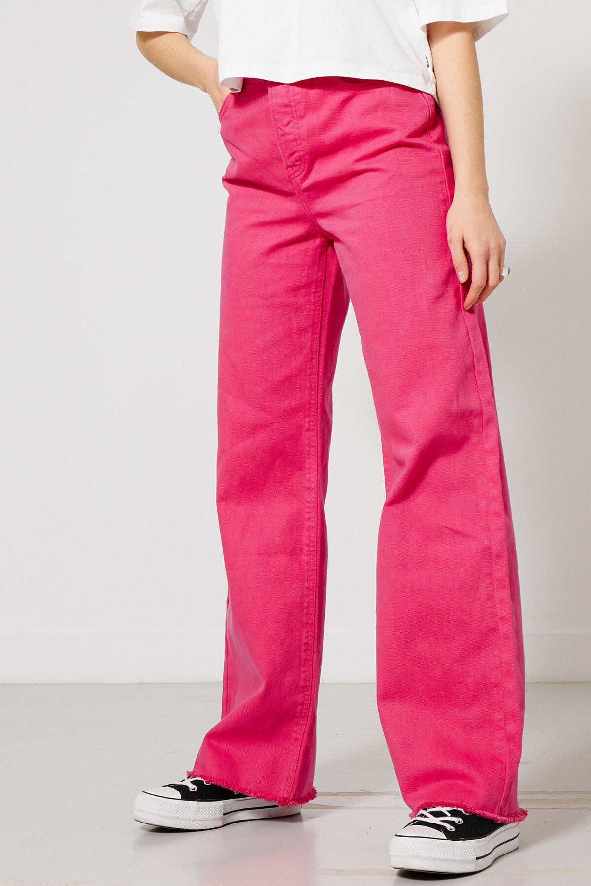 Olivia CLRD image number 0