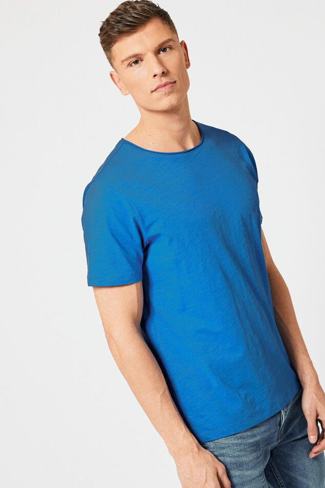 T-shirt Took image number 0