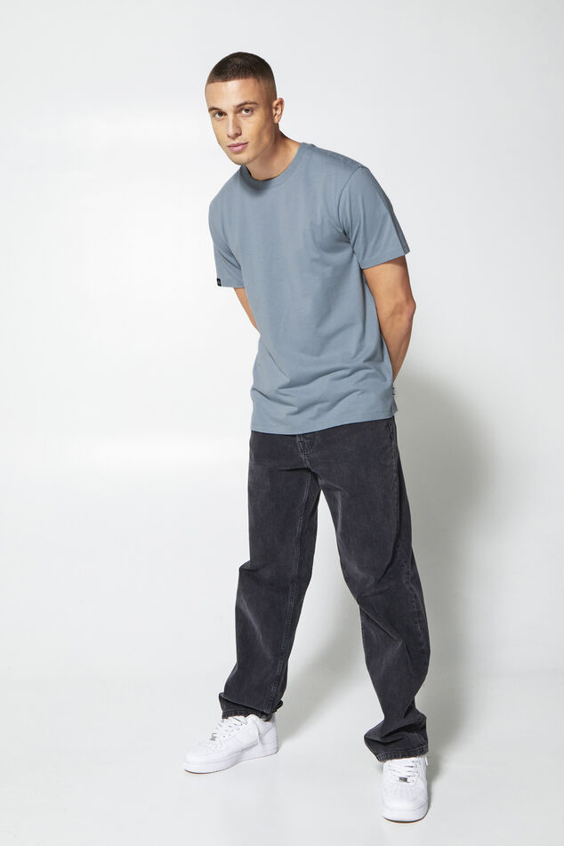 Eric image number 0