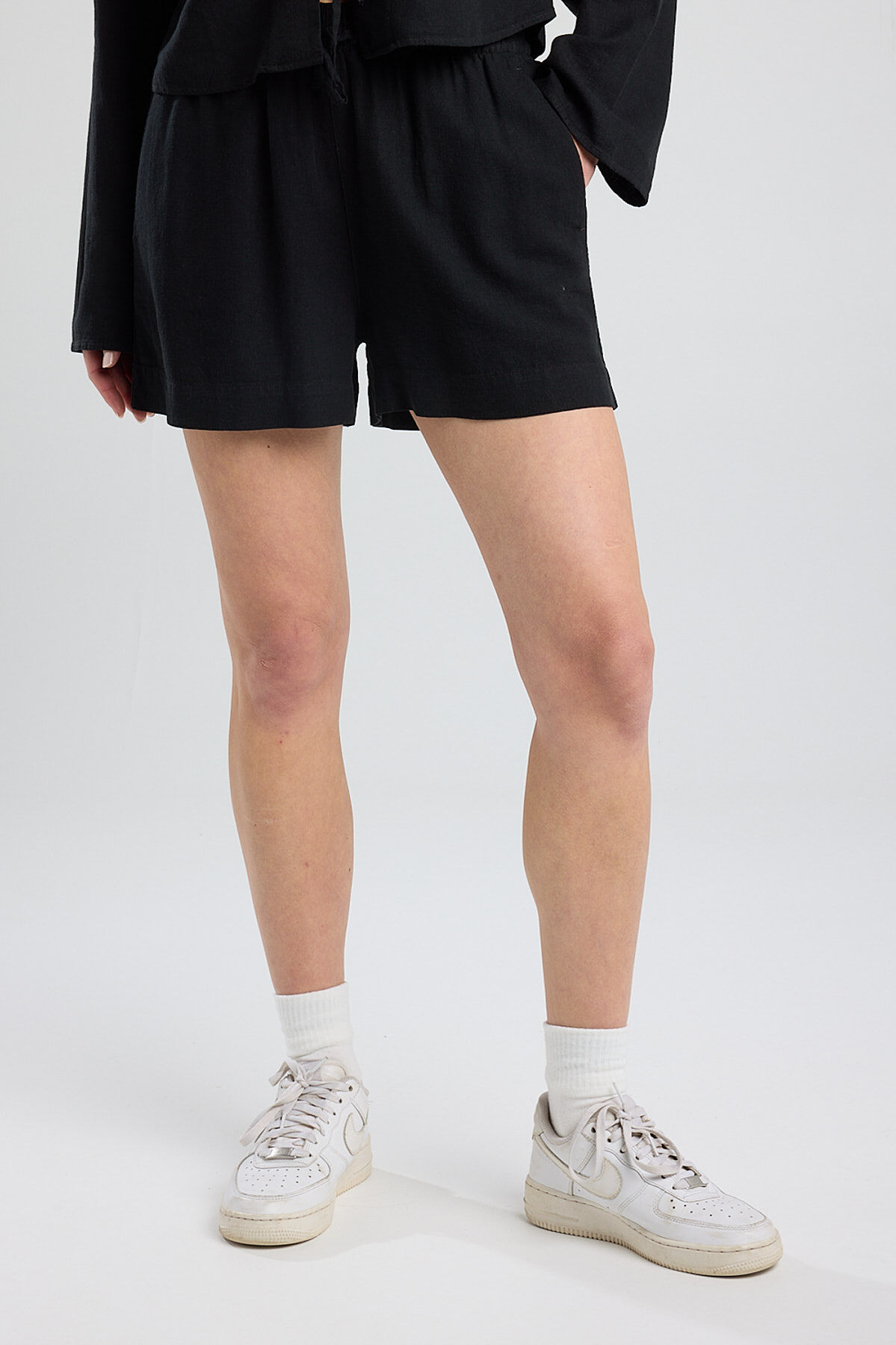 Short Nova image number 0