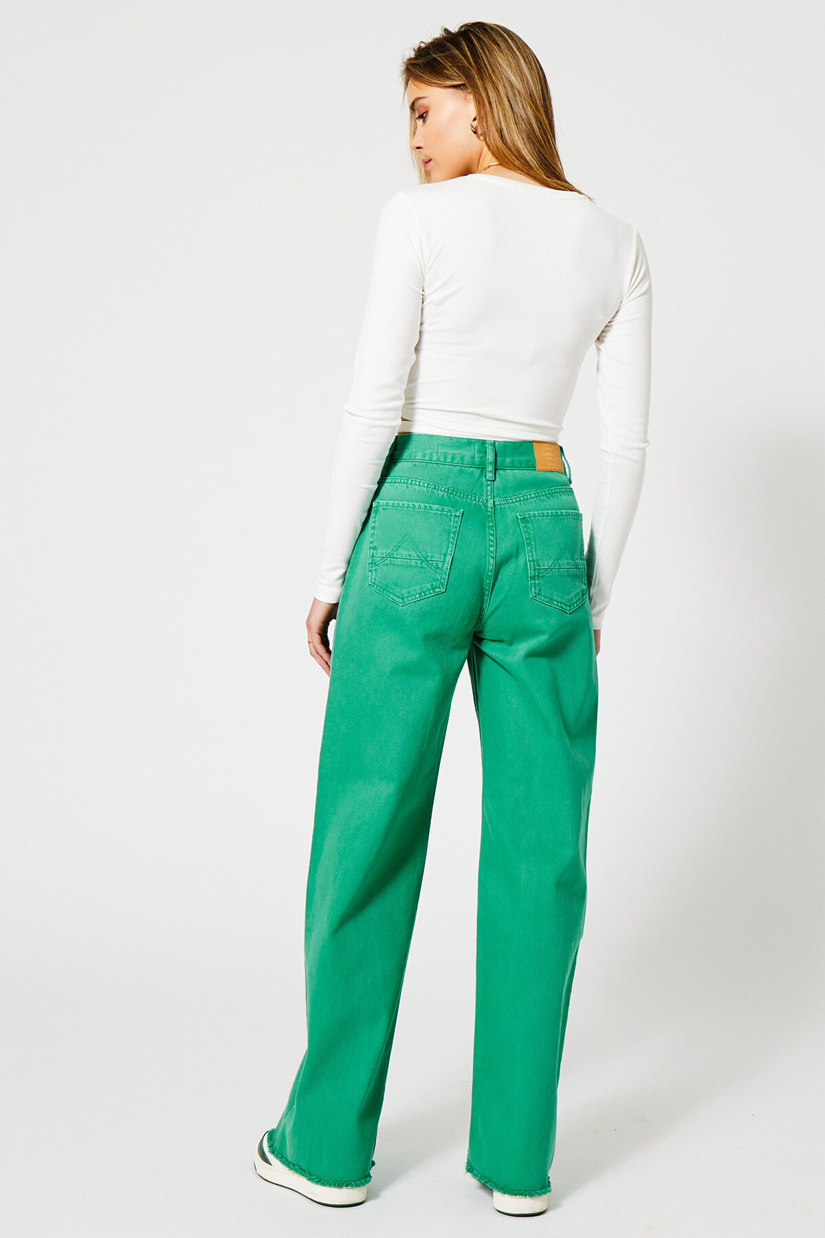 Lilly image number 2