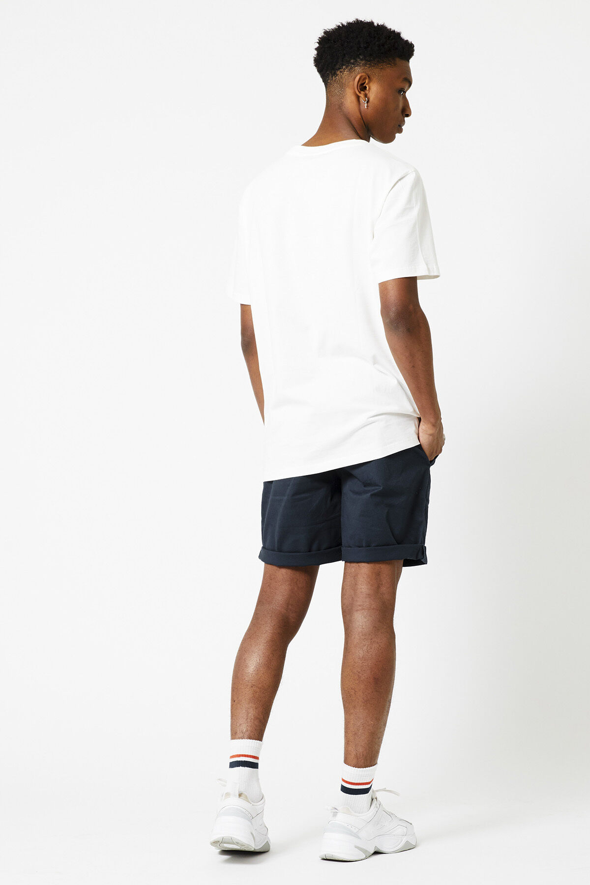 Elias Stripe image number 2