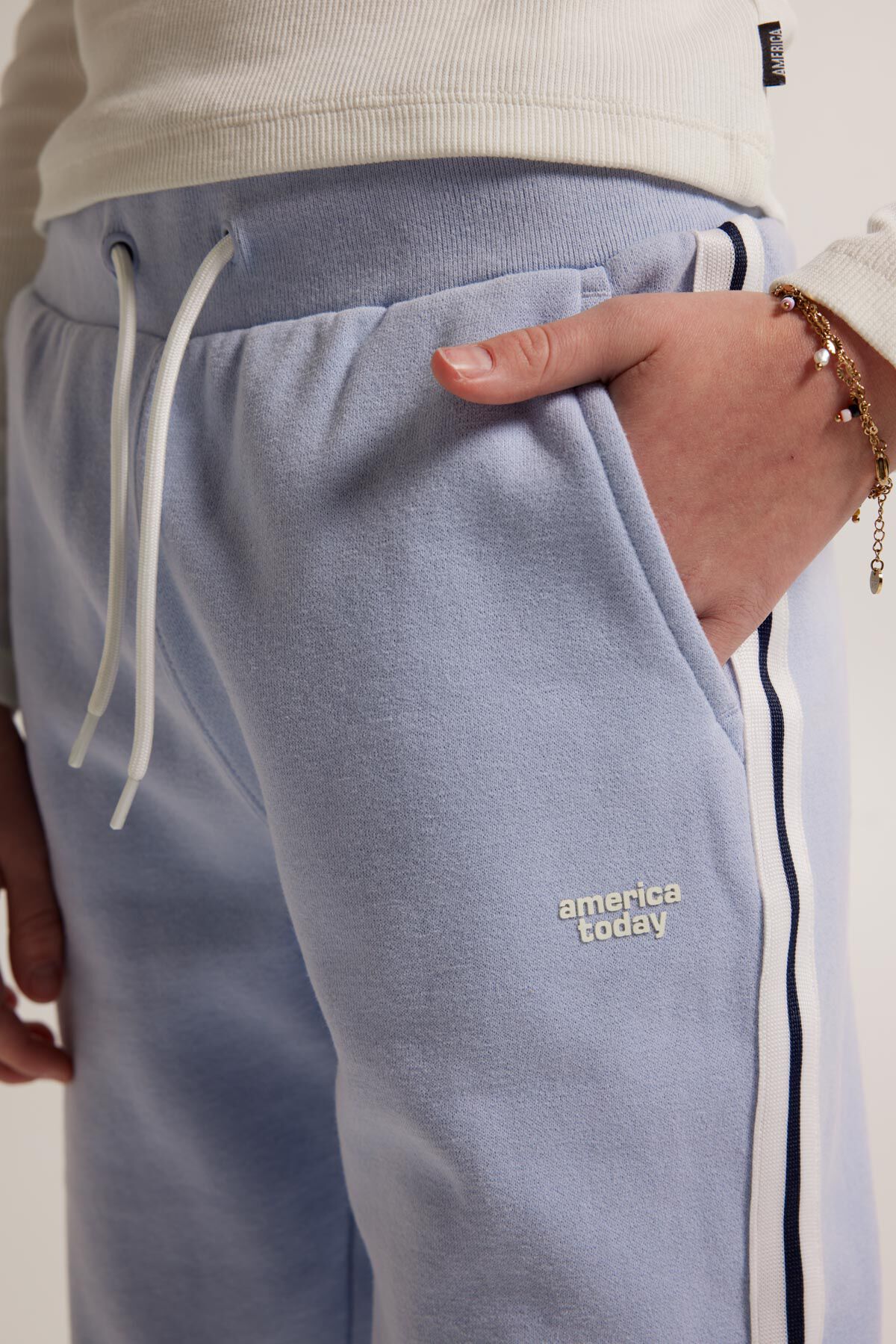 Jogginghose Carly JR image number 3