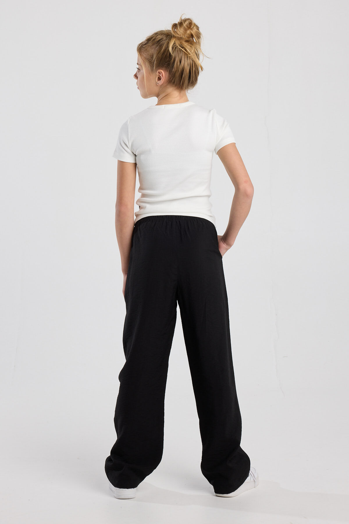 Phillis Jr image number 2