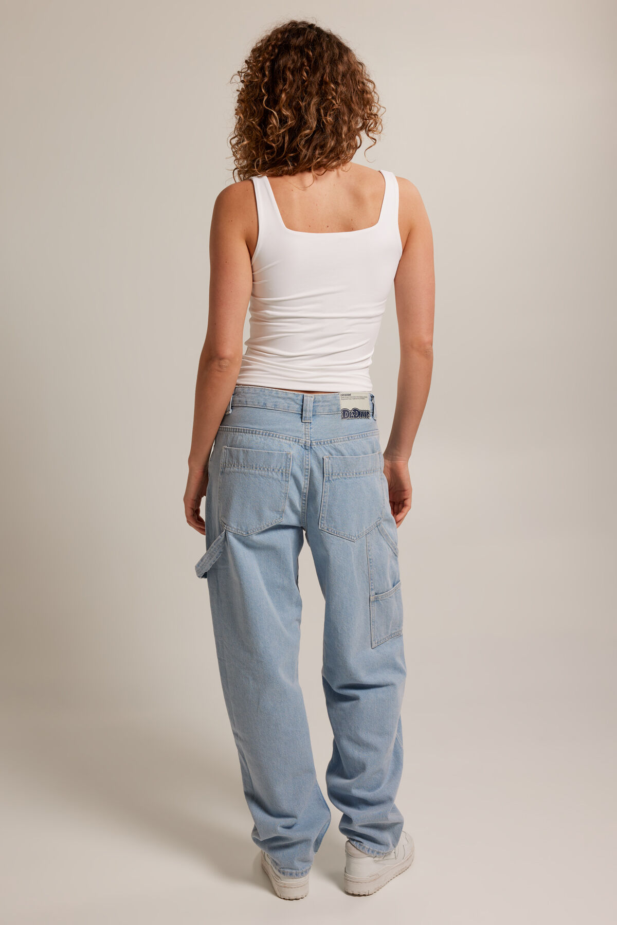 Dr. Denim Jeans Faye worker image number 2