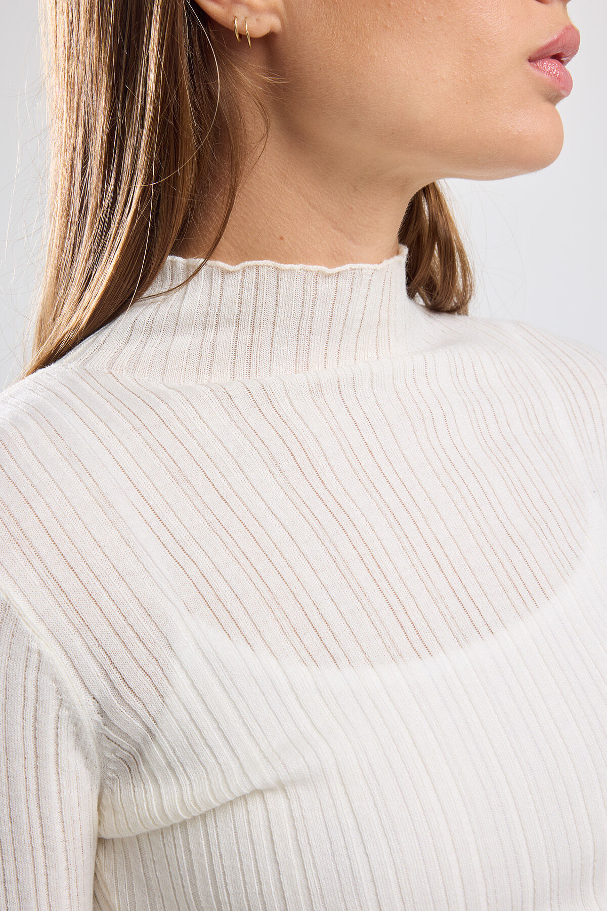 Pull Kylie image number 3