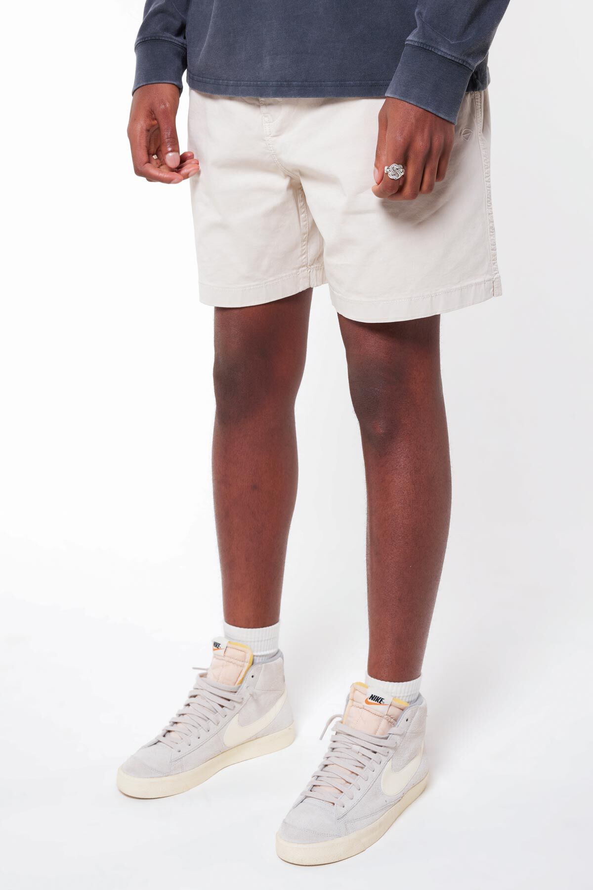 Short Niko image number 1