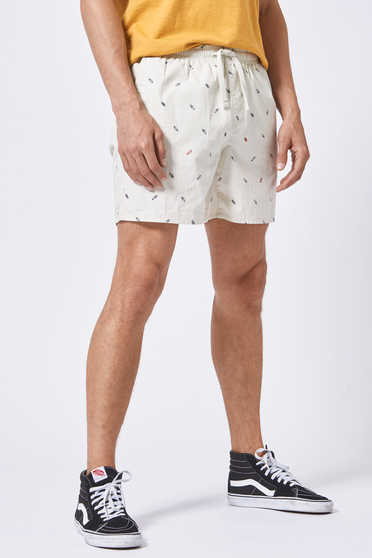 Short Nathan image number 1