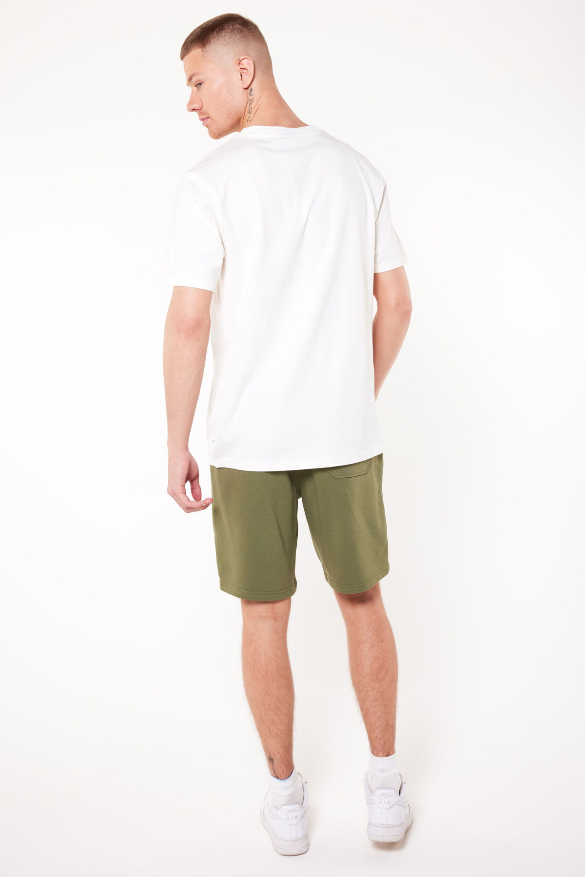 Short Sevan image number 2