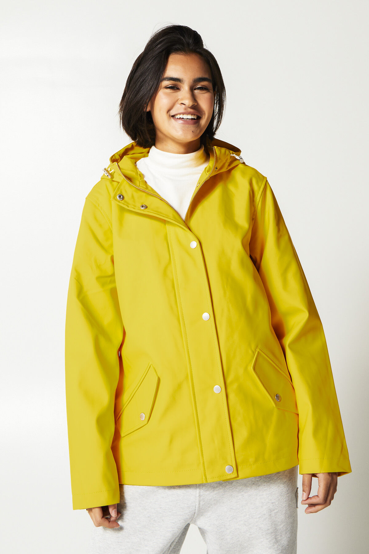 Short Yellow Raincoat | lacasasulfaro.it