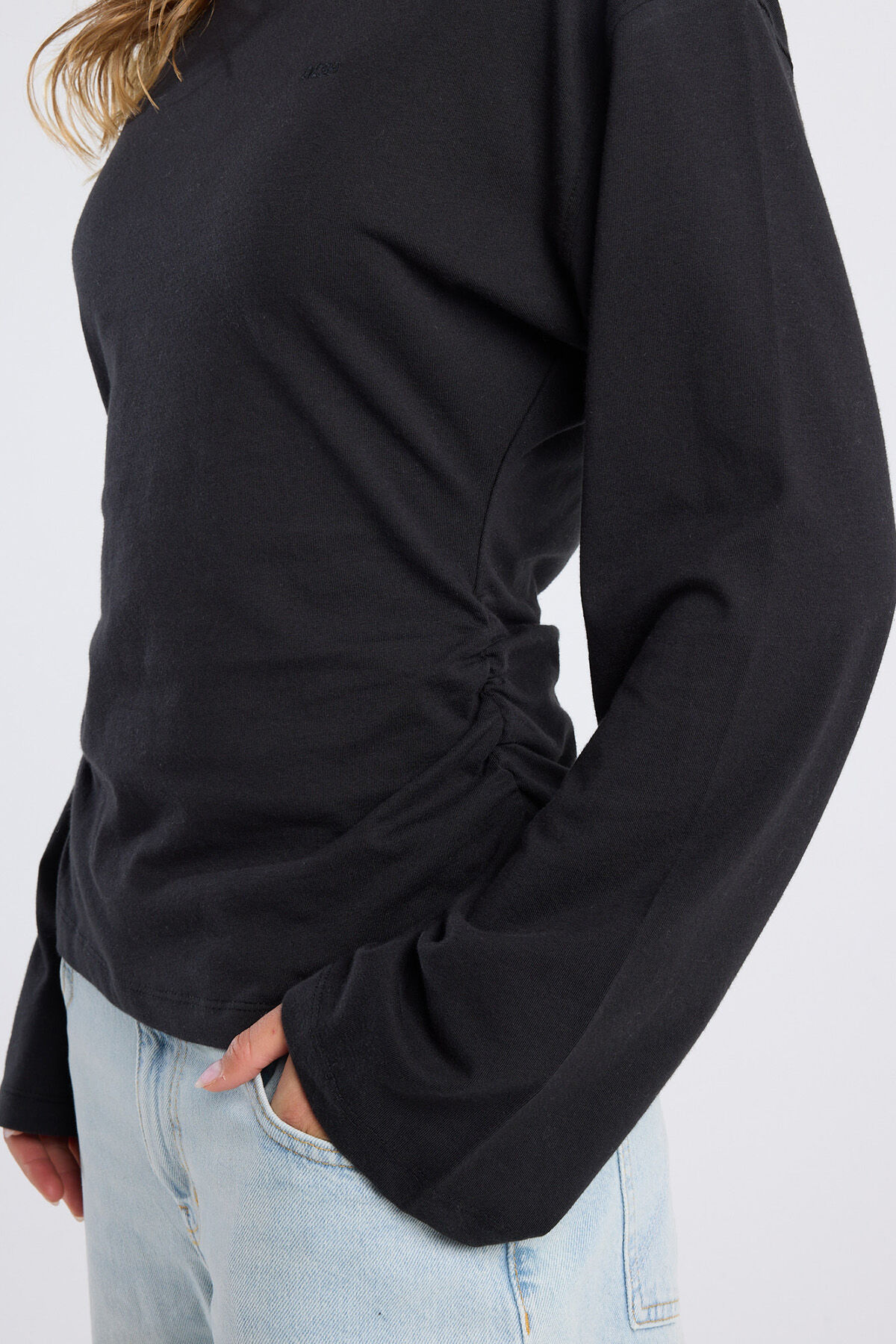 Layvi image number 3