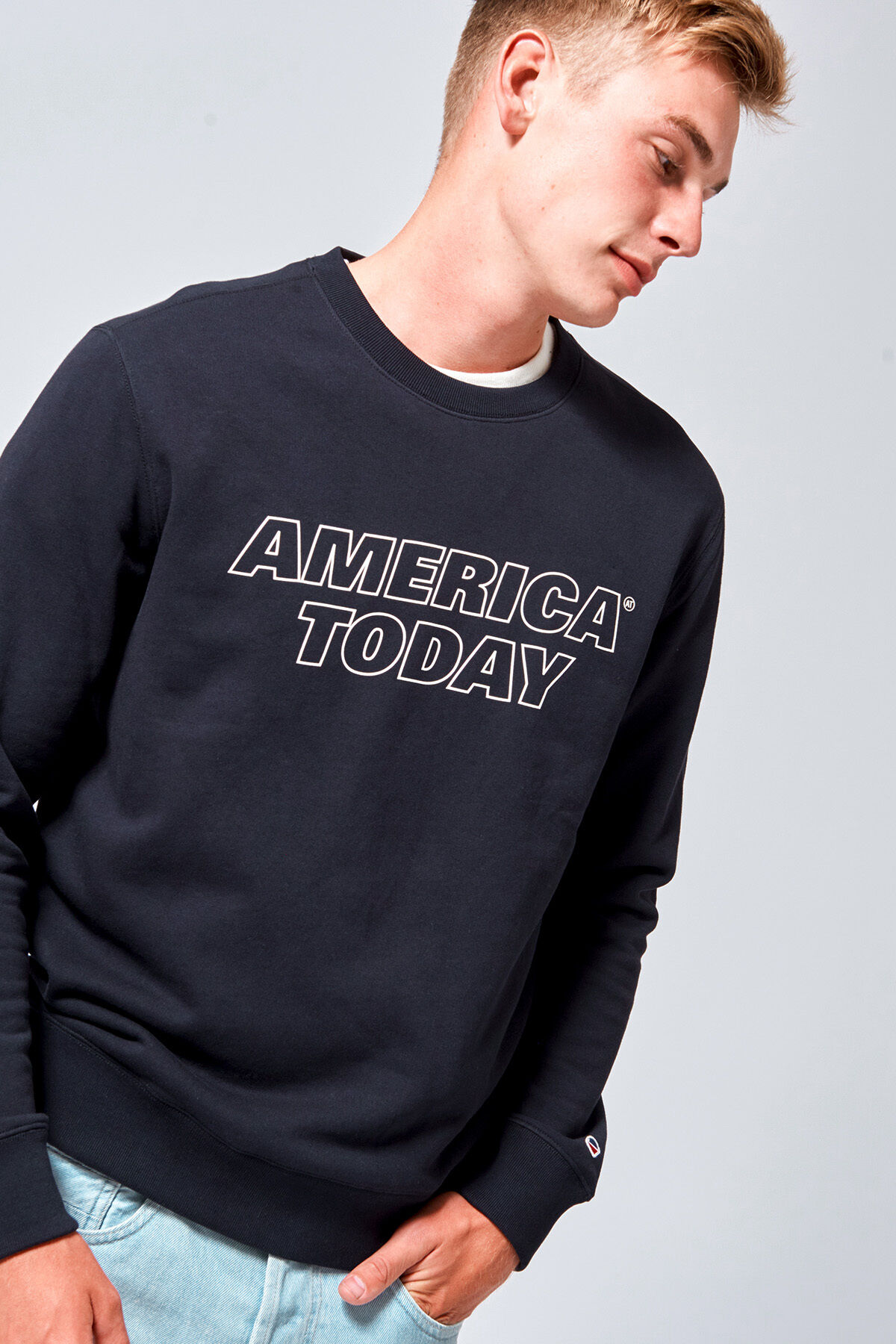 Sweater Story image number 0