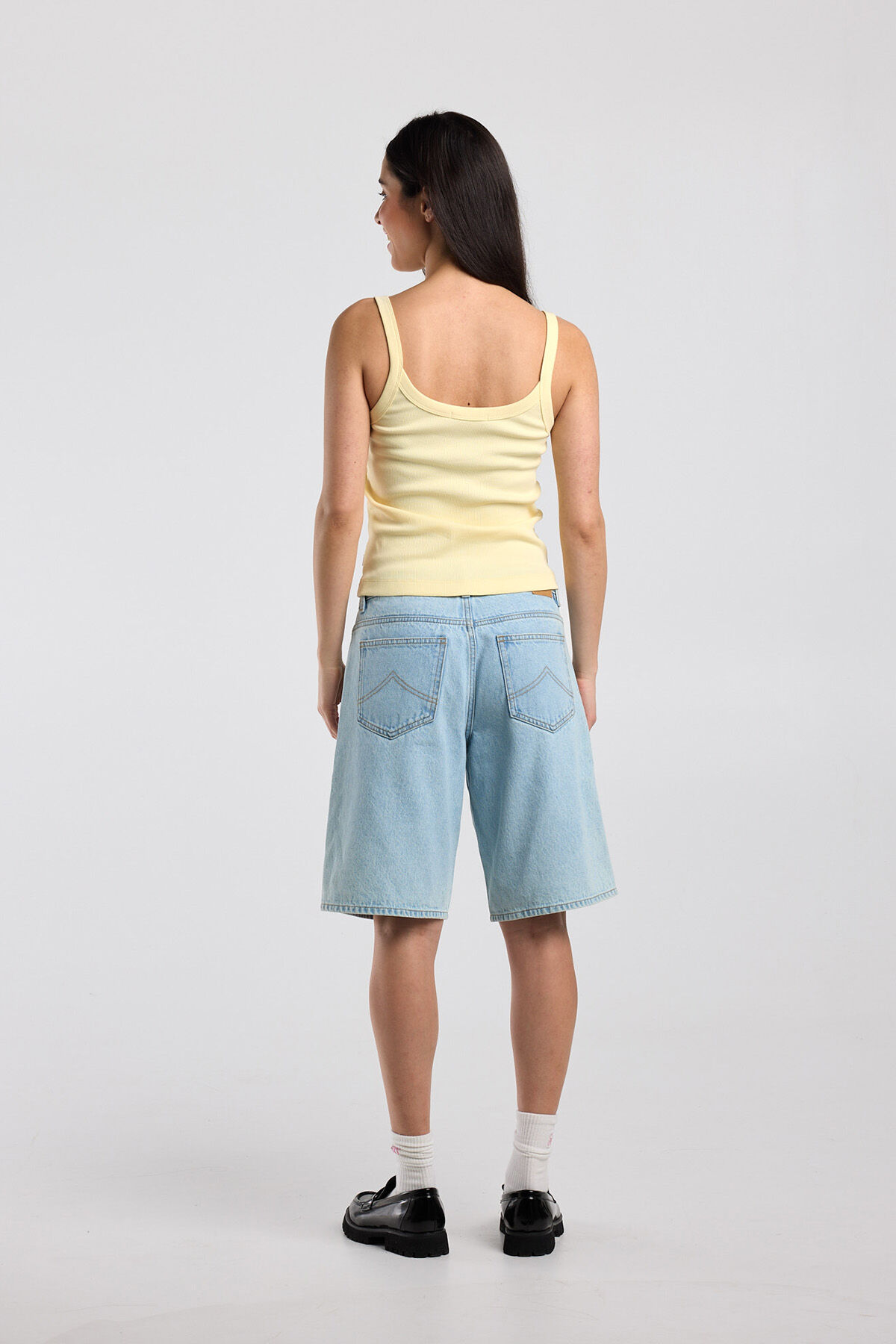 Geena image number 2