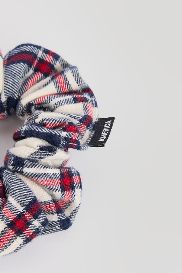 Scrunchies image number 3