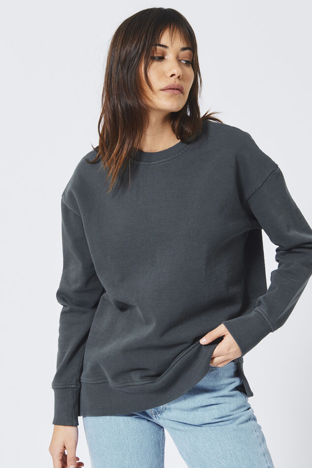 Sweater San image number 0