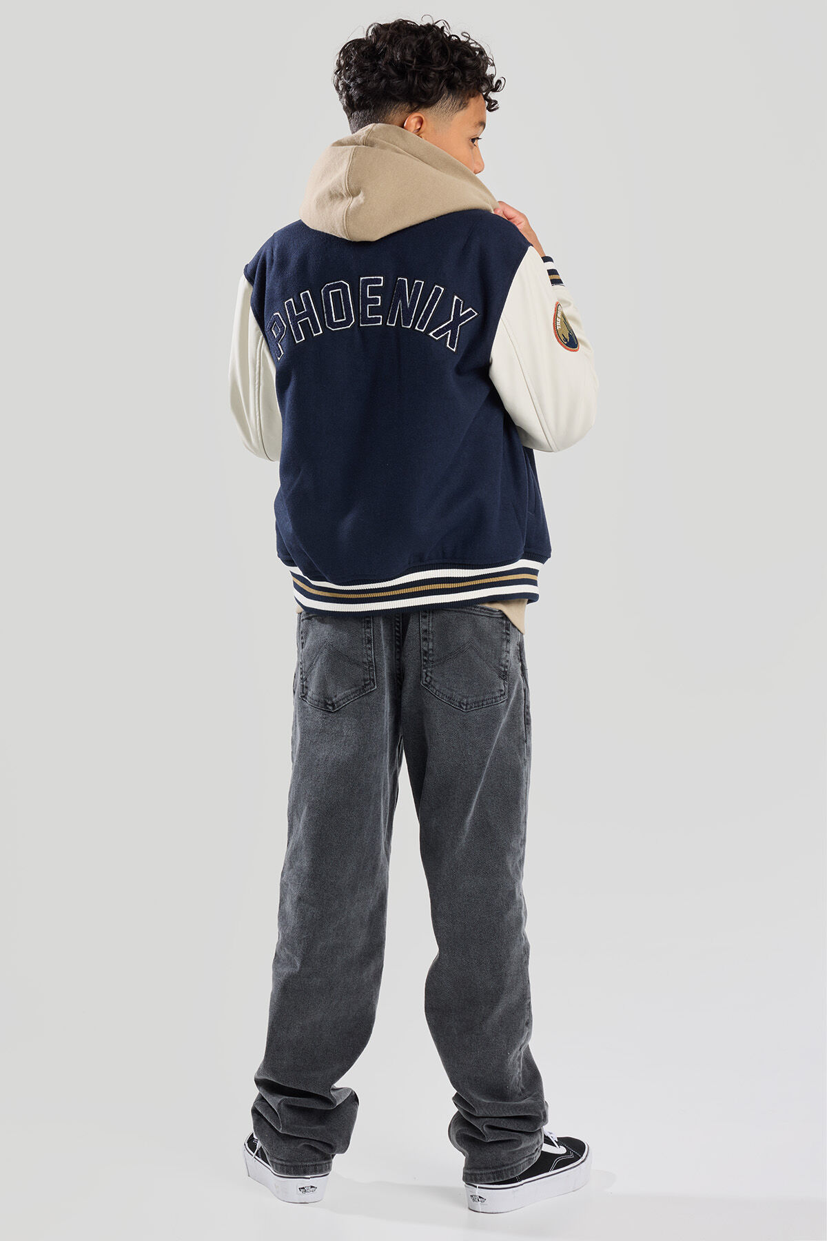 Joe JR image number 2