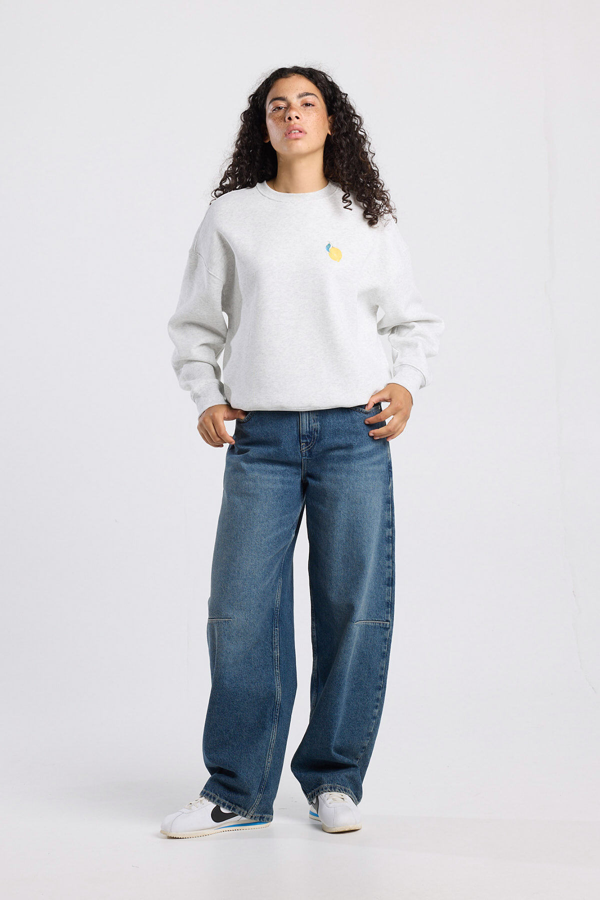 Sterling crew image number 1