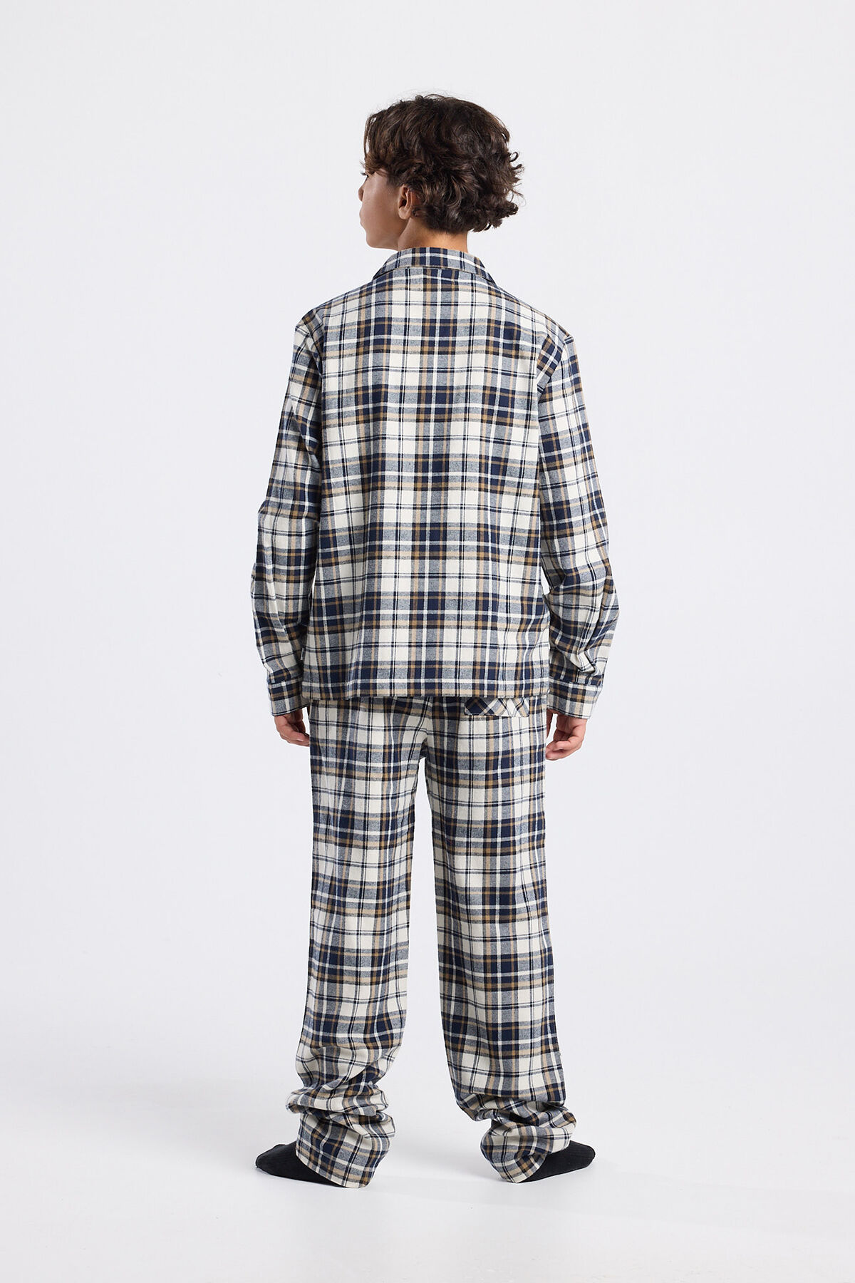 Nathan JR image number 2