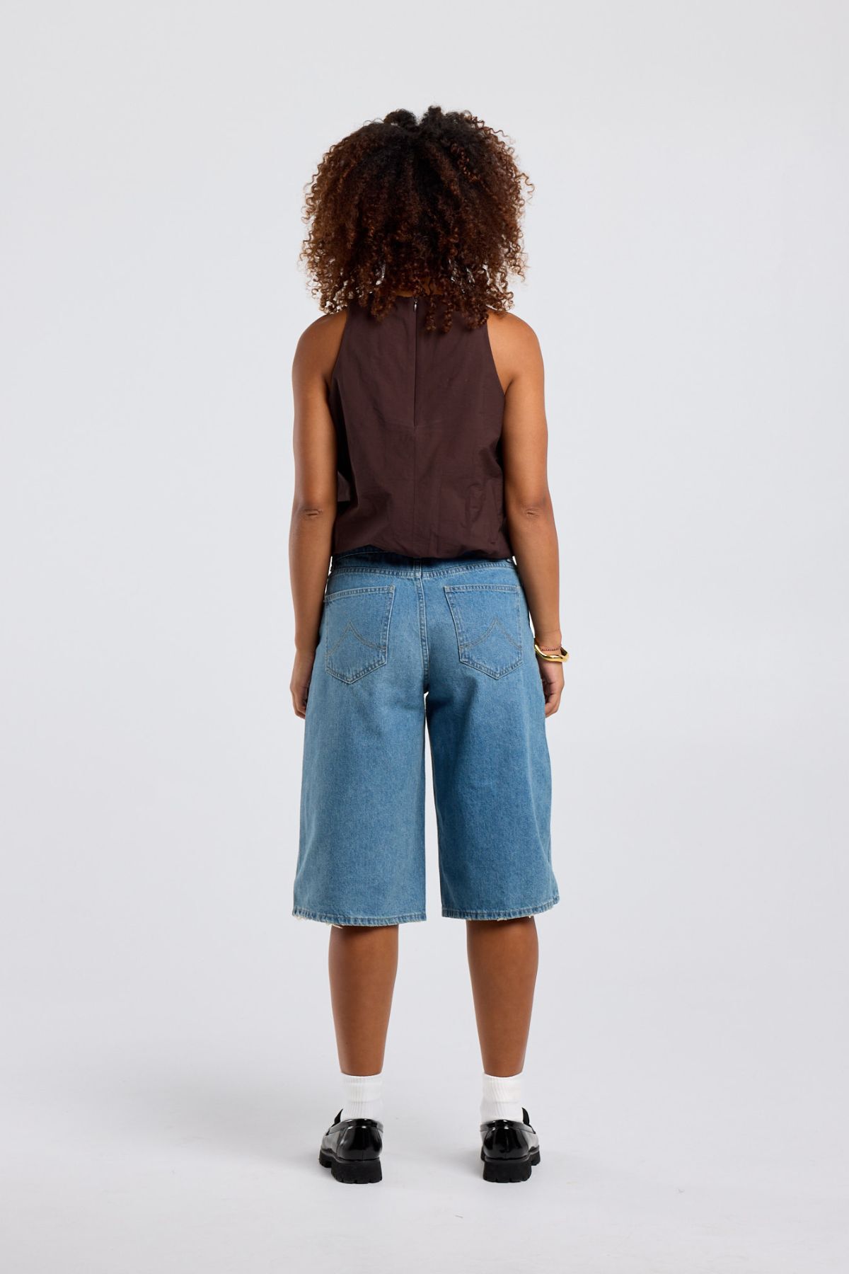 Ivette image number 2