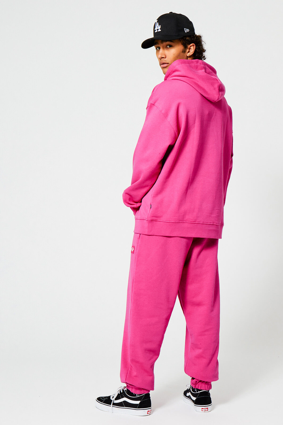 Crest image number 2