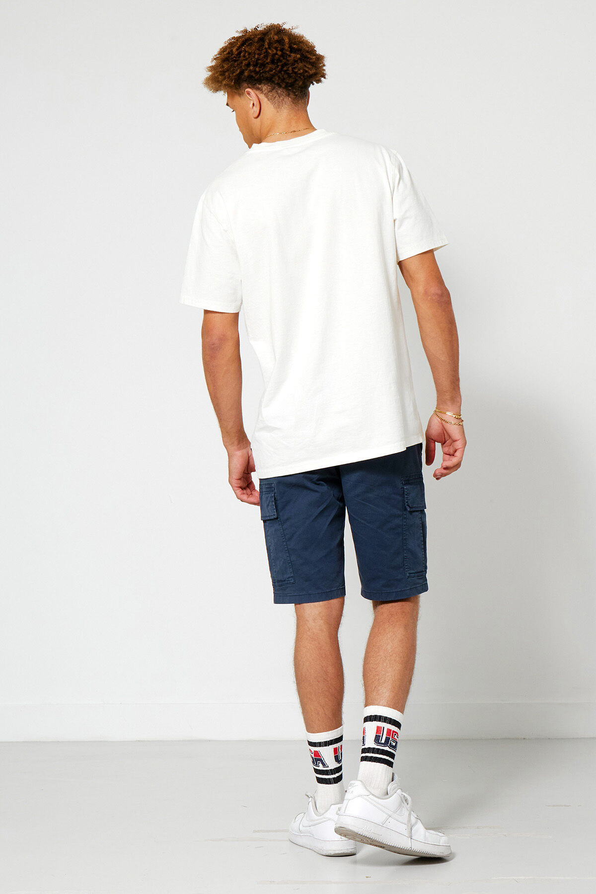 Short Noa image number 2