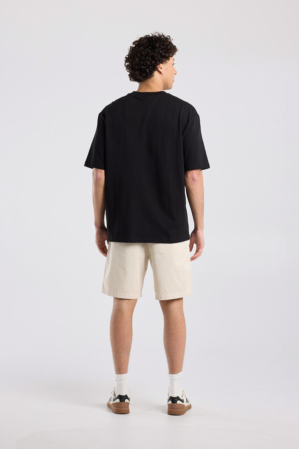 Elliot image number 2