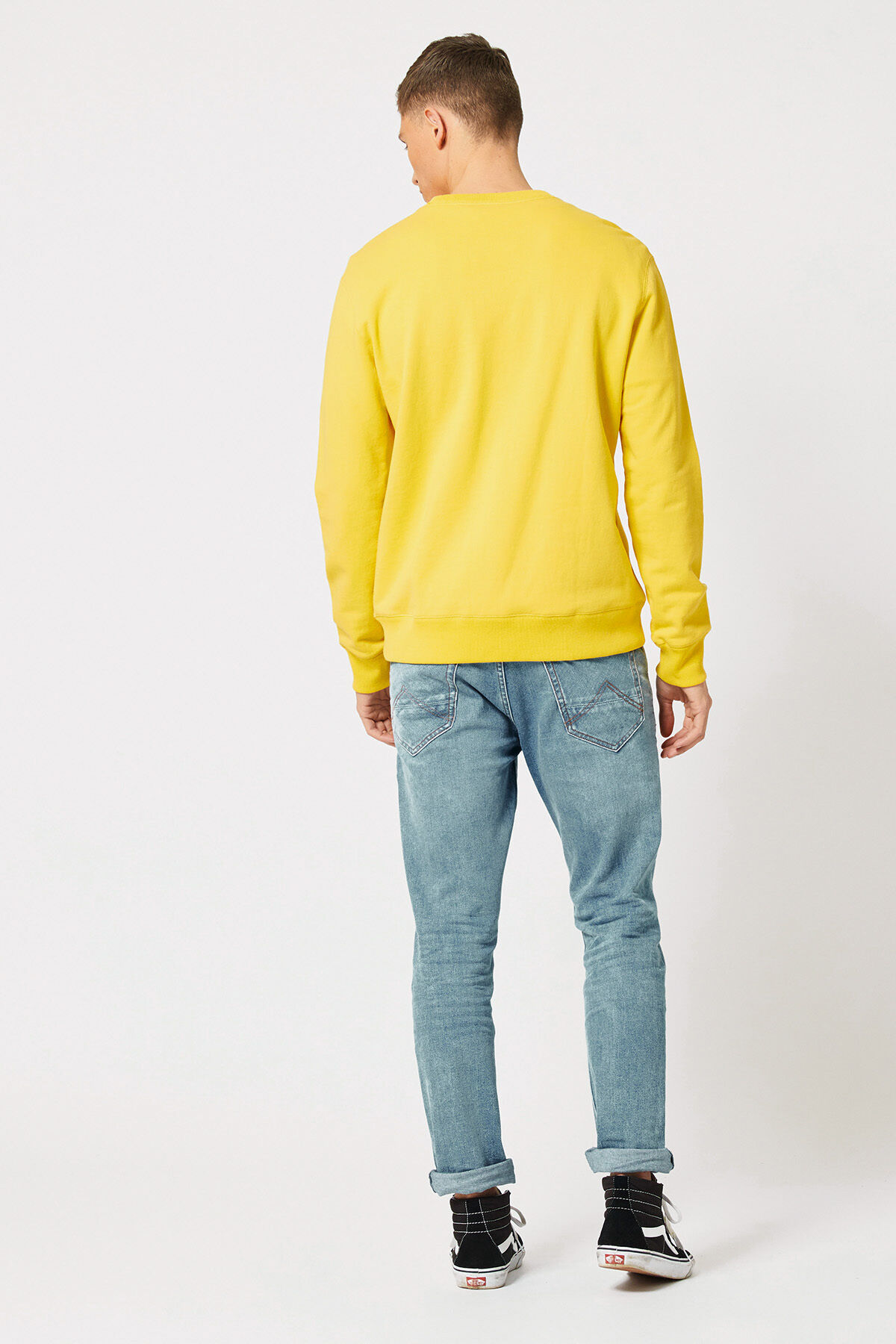 Sweater Story image number 2