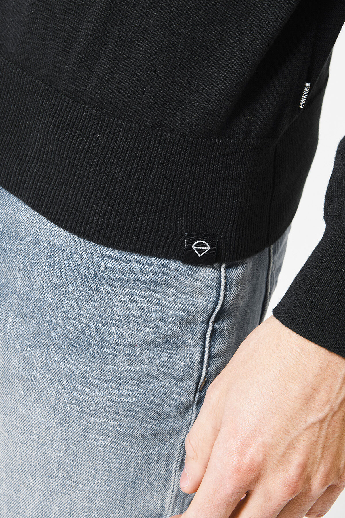 Pull col roule Knox image number 3