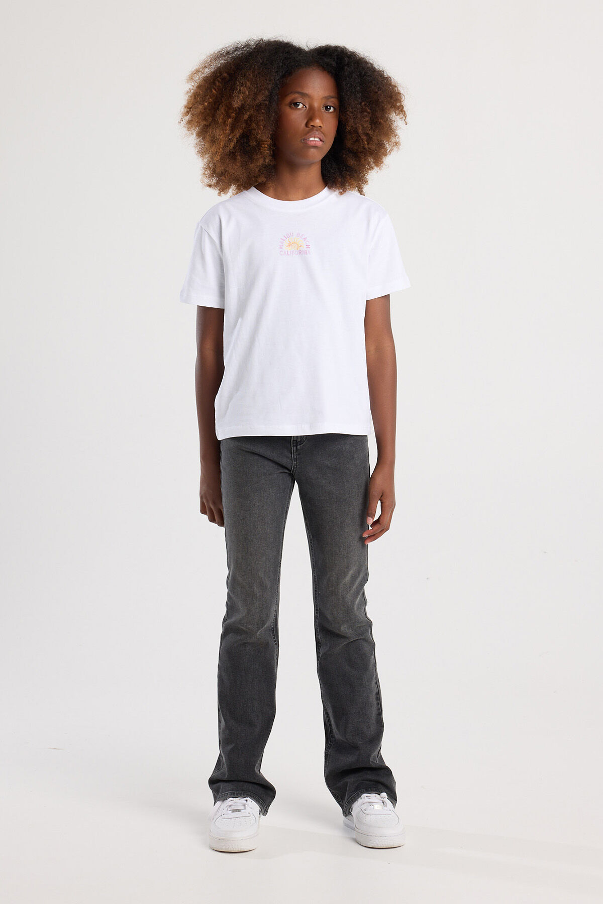 Elaine Jr Z image number 1