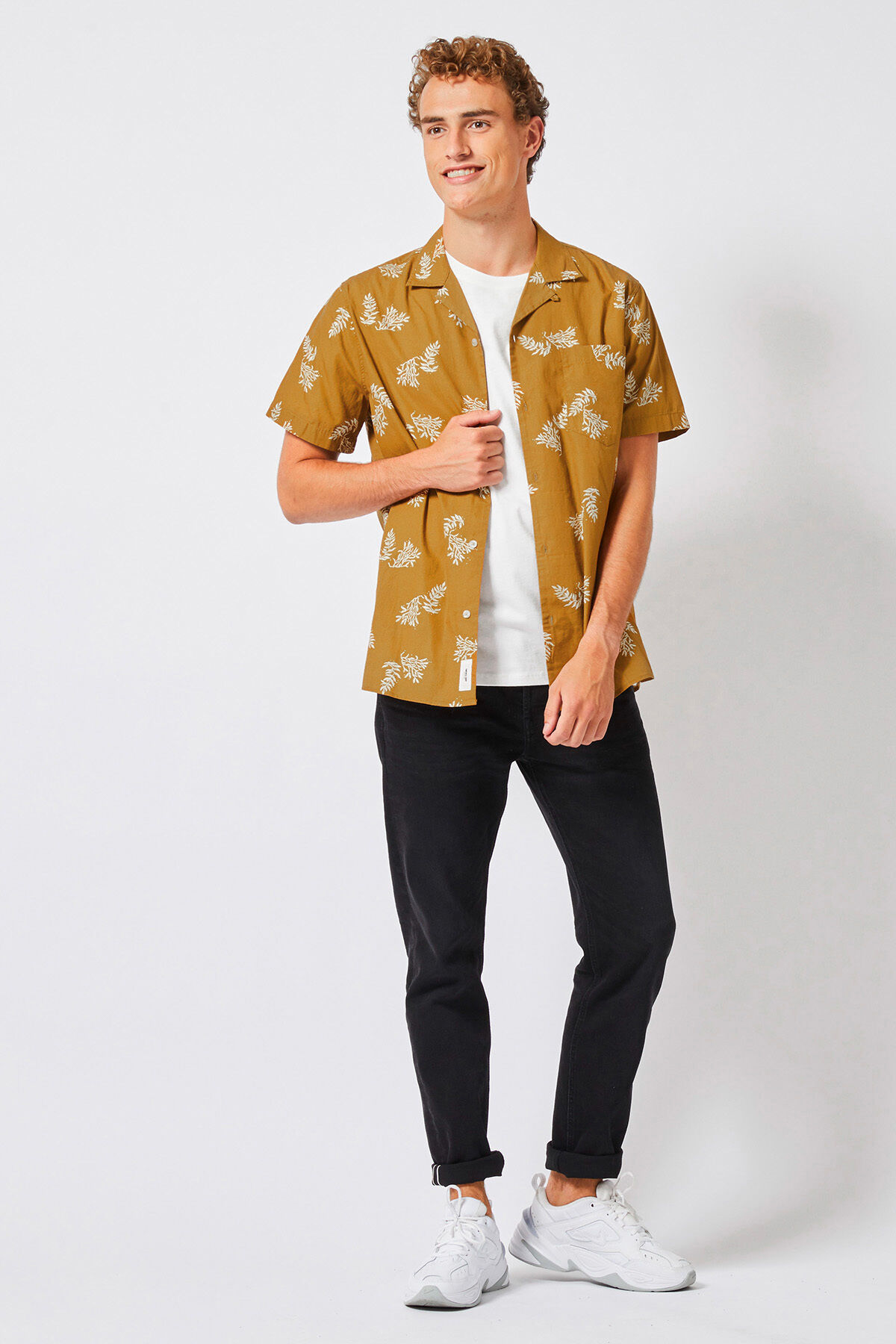 Shirt Iven image number 0